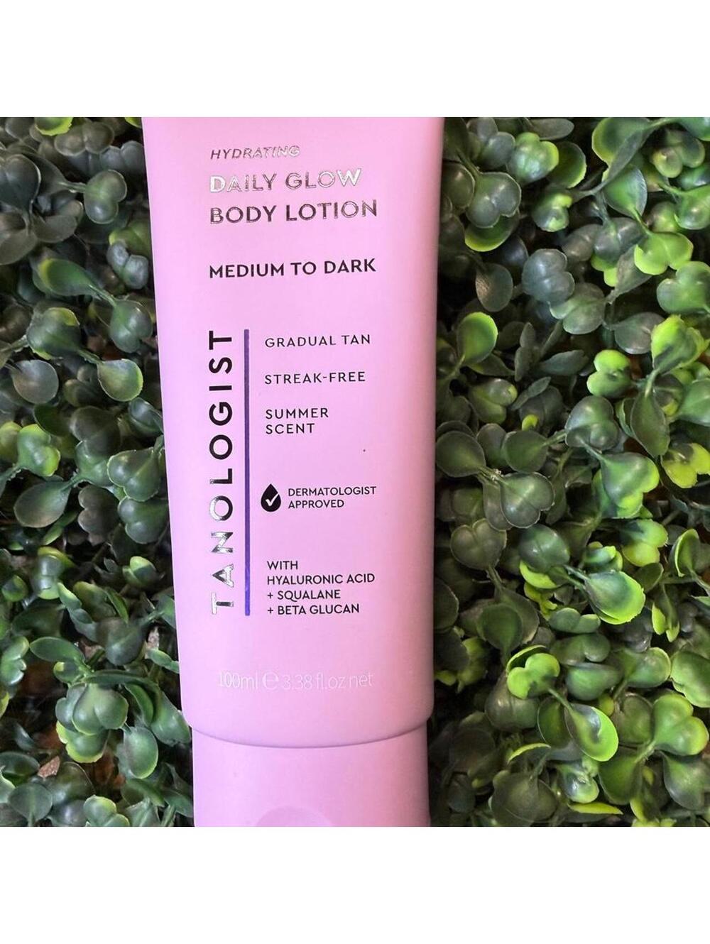 Tanologist Hydrating Daily Glow Body Lotion – Medium to Dark, full size 100 mL